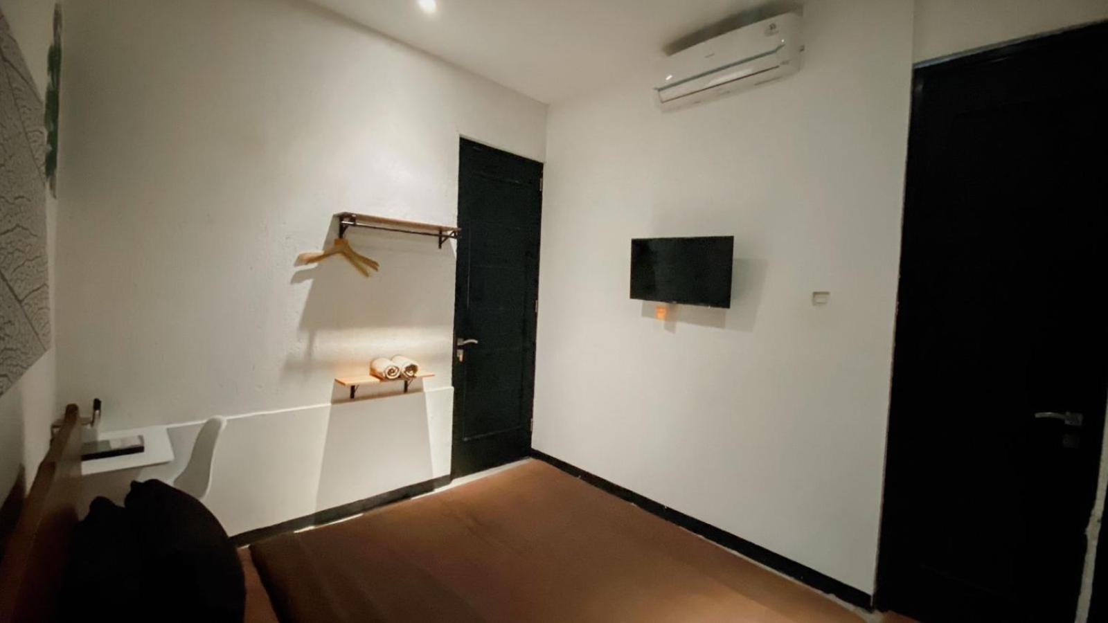 Escotel Tempekan Guest House Canggu Kültér fotó